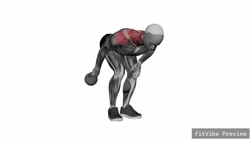 Οπτική επίδειξη της άσκησης Kettlebell Εκτάσεις ώμων